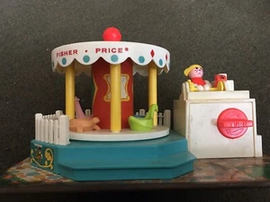 Vintage Fisher Price Little People Play Family Merry Go Round Carousel Works - Picture 1 of 4