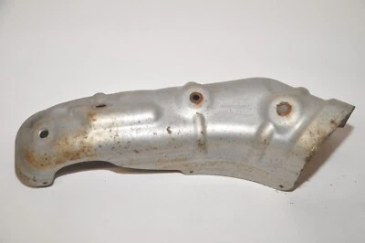 Крышка выпускного коллектора со стороны водителя для Infiniti G25 2011-2012 годов выпуска 16590-1MB0B оригинальная - Изображение 1 из 3