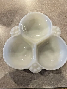 Anchor Hocking früher amerikanischer Nagel Milchglas 3-teilig Gewürz Servierer 6,5" - Bild 1 von 6