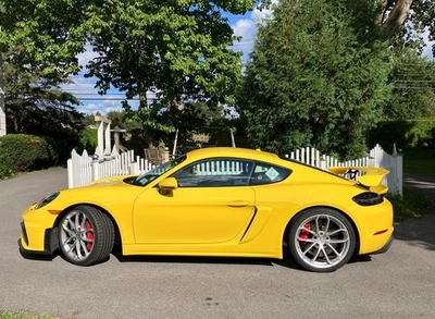 2022 Porsche 718 GT4 - Image 1 of 4