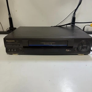 Panasonic PV-9661 Omnivision 4-Head VCR Recorder Blue Line No Remote - TESTED - Picture 1 of 10