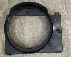 2002-2009 Gmc Envoy 4.2l Fan Shroud - Picture 1 of 3