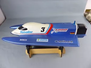 Modélisme bateau RC , GRAUPNER KATAMARAN 8600 formule 1 , coque nue à monter - Imagen 1 de 6
