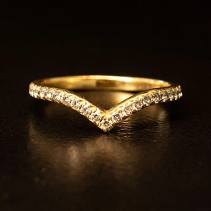 Tiffany & Co. Soleste V Diamond Yellow Gold Ladies Ring SZ 6.5 - Picture 1 of 8