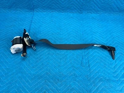 Cinturón de seguridad Infiniti QX56 QX80 2ª fila lado del conductor negro: G 2011-2019 OEM Foto 1 de 4