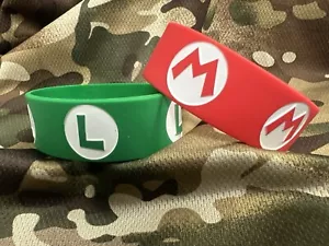 2x MARIO & LUIGI Silicone Bracelet 1” Wide Veteran Operated - Picture 1 of 4