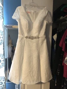 A-Line V-neck Knee-Length Lace Wedding Dress - Size 12 - White - Picture 1 of 3
