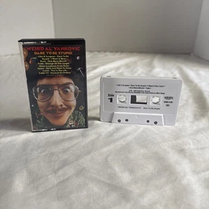 Dare to Be Stupid by Weird Al Yankovic (Cassette, Sep-1998, Zomba (USA)) - Foto 1 di 2