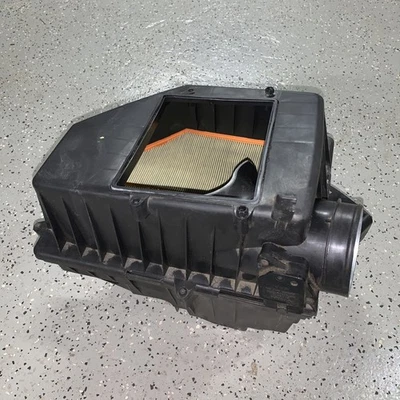 Volvo XC90 2007-2014 4,4 L V8 filtro de aire conjunto de caja OEM Foto 1 de 4
