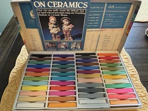 Vintage 1980 Alphacolor Pastels. Karton 48 Stück. Nie benutzt. Original Anleitung. 1 Pfund - Bild 1 von 8