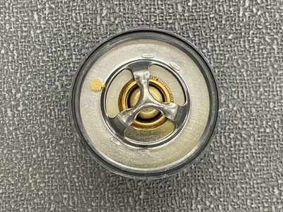 Jeep Grand Cherokee 2014-17 centro multimedia concentrador OEM# 68289895AA Foto 1 de 4