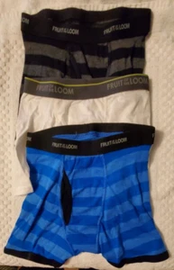 Fruit Of The Loom Boys Boxer Briefs Multicolor 3 Pack Tag Free Cotton M (10-12) - Picture 1 of 2