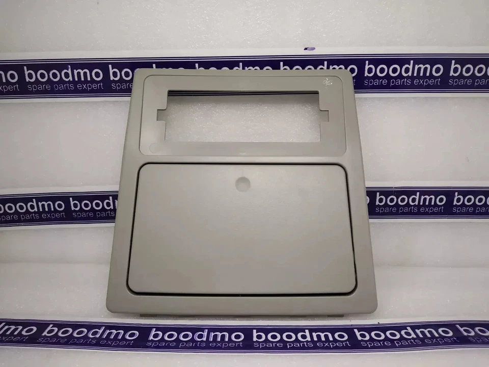 Interior Light for MAHINDRA NUVOSPORT - 0105CP0080H - MAHINDRA - Image 1 of 1