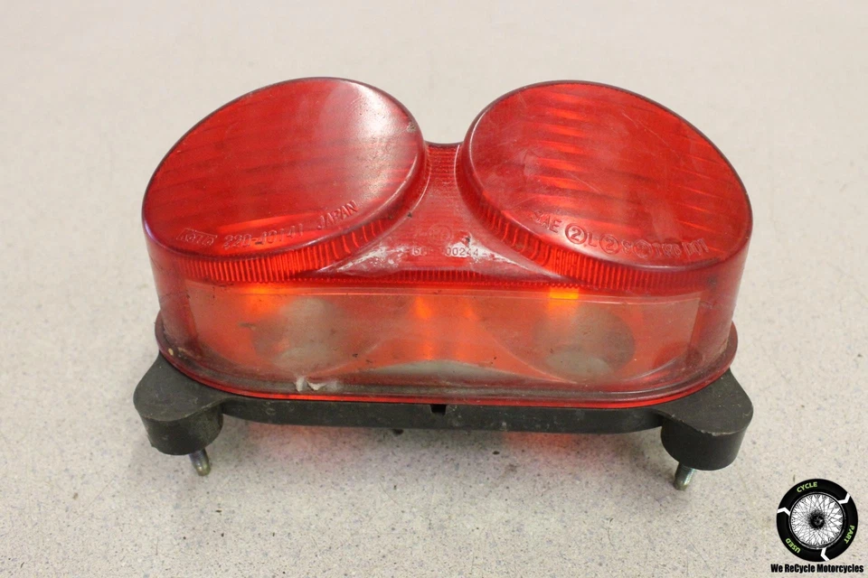 Luz trasera de freno trasera Kawasaki Ninja ZX9R ZX900F 1999 ZX 900 99 Foto 1 de 1