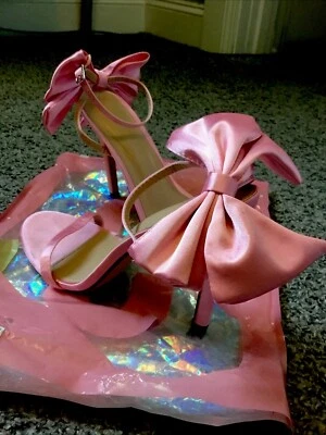 Wrap Around Ankle Pink Heels - Image 1 of 2