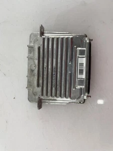 OEM | 2013 -- 2017 GMC Acadia HID Xenon Headlight Ballast Module #89089352 - Picture 1 of 2
