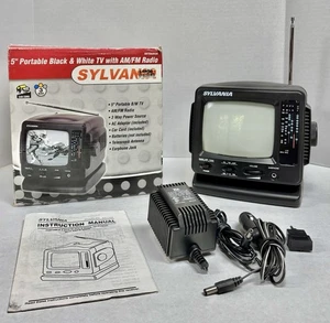 Sylvania tragbarer 5" schwarz weiß TV + Radio mit Adaptern & Box - GEREINIGT & GETESTET - Bild 1 von 15
