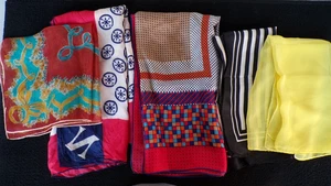 Vintage Seidentuch Schals Haartücher Konvolut 5 Stück - Bild 1 von 1