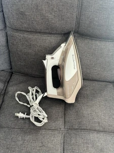 Rowenta Focus DW5080 1700W Micro Steam Iron Made in Germany - Picture 1 of 14