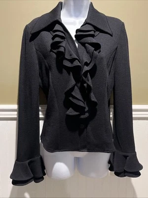 Chaqueta De Colección St John Negra Santana Tejida, Volantes Frontal y Mangas Puño Talla 2 Usada en Excelente Condición Foto 1 de 4