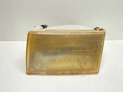 1989 - 1994 LINCOLN CONTINENTAL FRONT LEFT DRIVER SIDE HEADLIGHT OEM, 114-00107 - Image 1 of 4