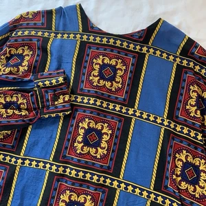 Vintage Ellen Tracy 100% Silk Womens Shirt Size 14 Bold Medallion Ornate Design - Picture 1 of 14