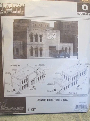 DPM O #243-95100 DPM Plastic Kits -- Heir Kite Co. 13 x 4-1/2" 33 x 11.4cm - Image 1 of 2