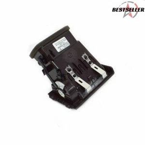 Driver Side Left Dashboard A/C Vent for Merce2010-12 des Benz S204 C-Class Wagon - Picture 1 of 10