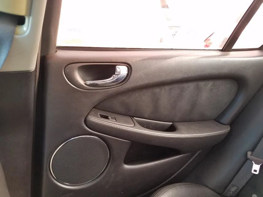 2001 02 03 2004 05 2008 Jaguar X-Type Sport panel de puerta interior derecho negro Foto 1 de 1