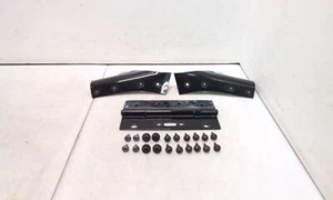 Jeep JK Wrangler Windshield Hinge/Support Brackets Black PX8 2007-17 152762 - Picture 1 of 24