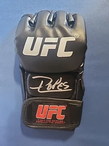DIEGO LOPES SIGNED HANDSIGNIERT UFC HANDSCHUH COA BAS BECKETT ZEUGE #1W628132 - Bild 1 von 3