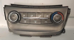 Controlador de calor/ac Nissan Sentra OEM CONTROL DE TEMPERATURA CLIMA 27500RAF2B - Imagen 1 de 3