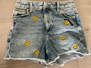 Pantaloncini corti H&M bambina denim taglia 12 Smiley World taglio blu - Foto 1 di 3