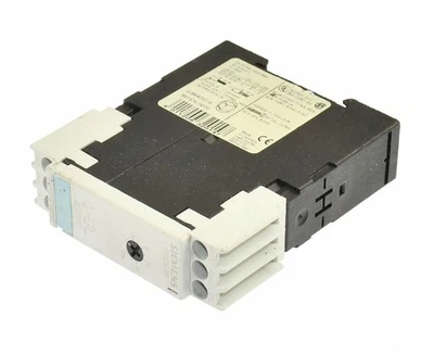 Siemens SIRIUS 3R 3RP1574-1NP30 Timer Relay 1pc - Image 1 of 4