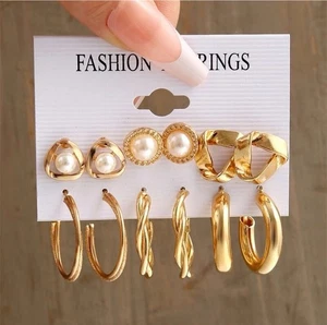 Conjunto de 6 aretes tipo aro geométricos de perlas doradas joyería de moda para mujer- NUEVO - Imagen 1 de 4