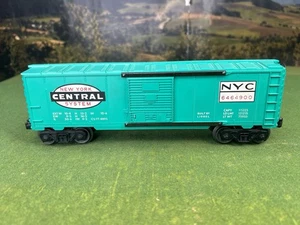 LIONEL POSTWAR TYPE IV BODY 6464-900 NEW YORK CENTRAL BOX CAR NYC 1960-1966 C-7 - Picture 1 of 16