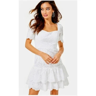 Lilly Pulitzer Resort Bonni Jumbo Bouquet Ruffle Sz8 - Image 1 of 4