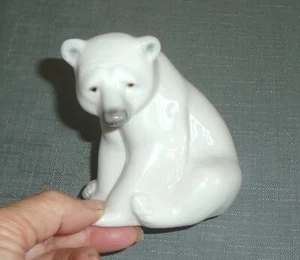 Figura de oso polar de porcelana Lladro - Imagen 1 de 10