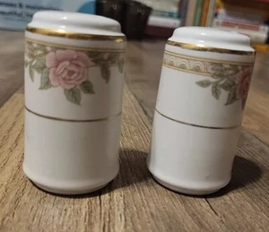 Salero y pimentero vintage Lynns China Donna patrón flores dorado - Imagen 1 de 8