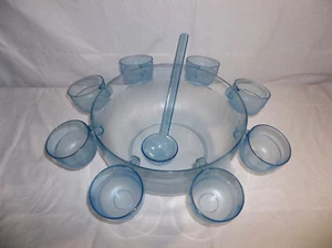 Tupperware Preludio blau Salat/Stanzschüssel, Pfanne, 8 Stanzbecher und geteiltes Tablett - Bild 1 von 12