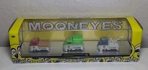M2 MOONEYES 1960 Three Volkswagen single Cab Trucks Canvas Top, Tow Truck New - Picture 1 of 6