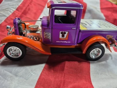 V-Twin Collectors 2011 16th Edition Collectible 32 Ford Pickup 48-1266 Die Cast - Image 1 of 4