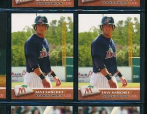 Lot (2) 2007 Grandstand #30 Javi Sanchez Fort Myers Miracle (CH7) SWSW