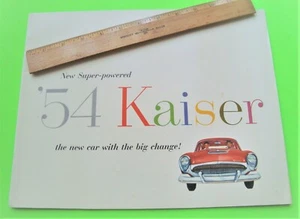 1954 KAISER HUGE PRESTIGE 12-pg COLOR CATALOG Brochure MANHATTAN Xlnt+ - Picture 1 of 11