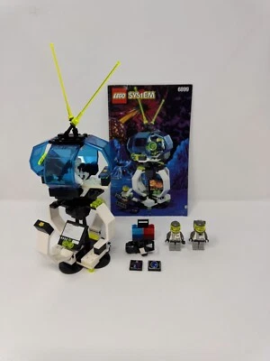 1996 Lego #6899 Nebula Outpost Complete (1 Sub) With Minifigures & Manual - Image 1 of 4