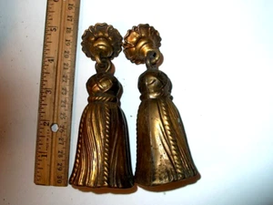 2 ANTIQUE BRASS BRONZE TASSELS FOR ANTIQUE ELECTRIC LIGHTING OR FURNITURE - Picture 1 of 8