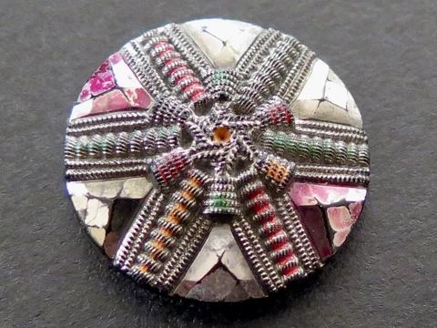 LG Med Antique Imitation Fabric Embroidery Black Glass Button, Multicolor Lustre Cover