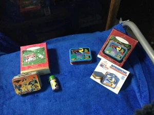 Hallmark Keepsake Ornaments SUPER FRIENDS Lunch box & thermos + SUPERMAN - Picture 1 of 3