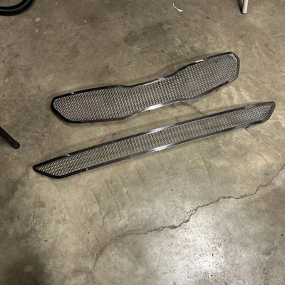 2014-2016 KIA Forte 2pc Fine Mesh Chrome Grille - Image 1 of 4