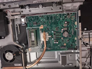 Placa madre HP Mercedes B AMD Ryzen 5 5625U N01293-602 M85250-002 N19455-602 - Imagen 1 de 4